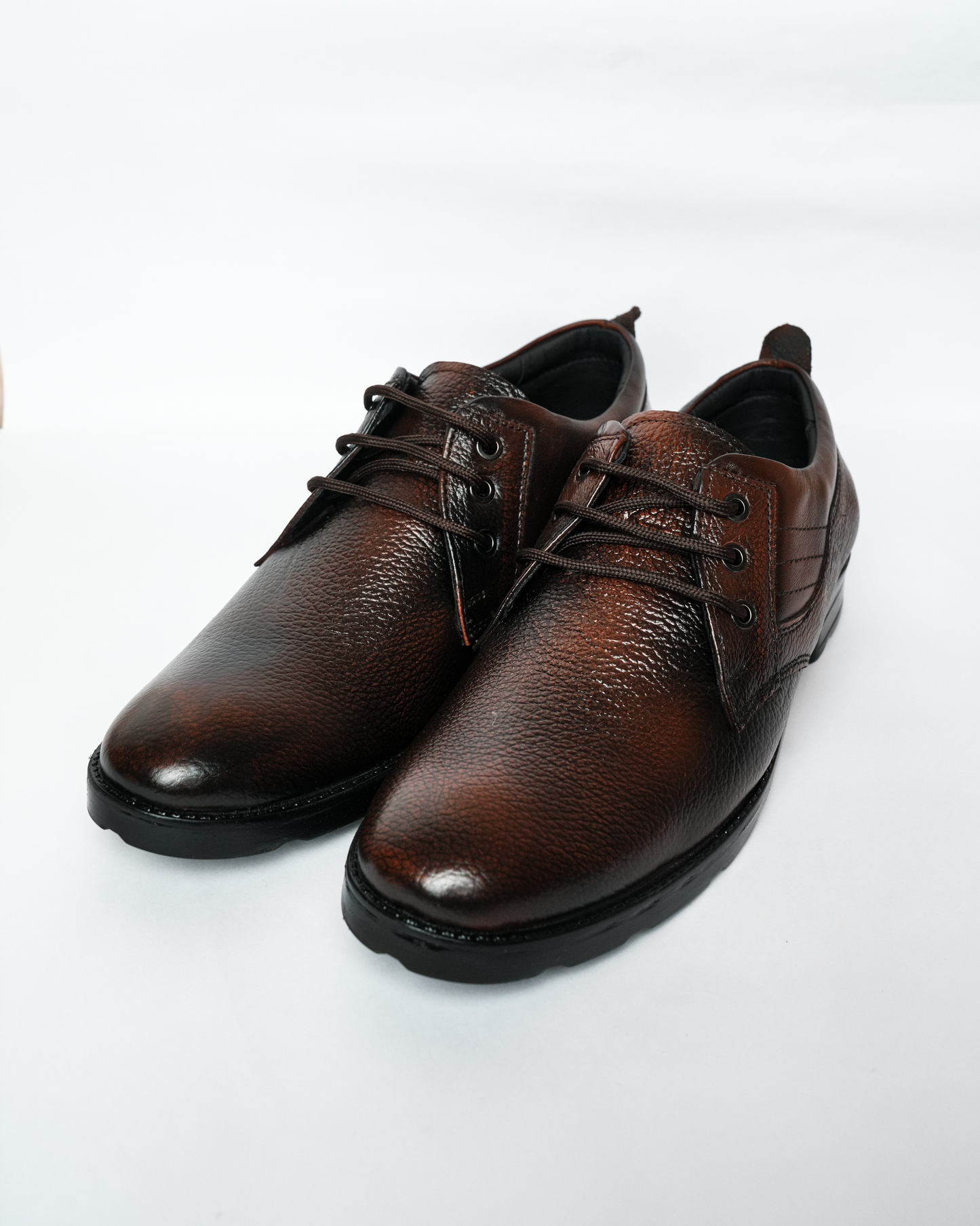 Gentleman's Derby Genuine leather